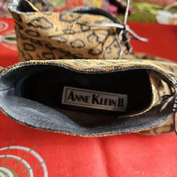Vintage Anne Klein Leopard Print Boots - Picture 5 of 5